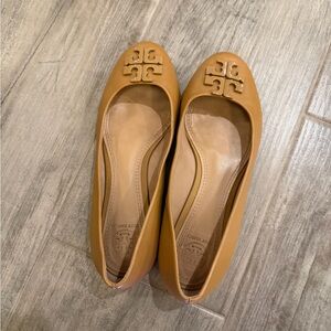 Tory Burch Camel Loafers